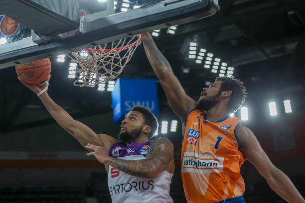 昕互换东家 昕互换东家