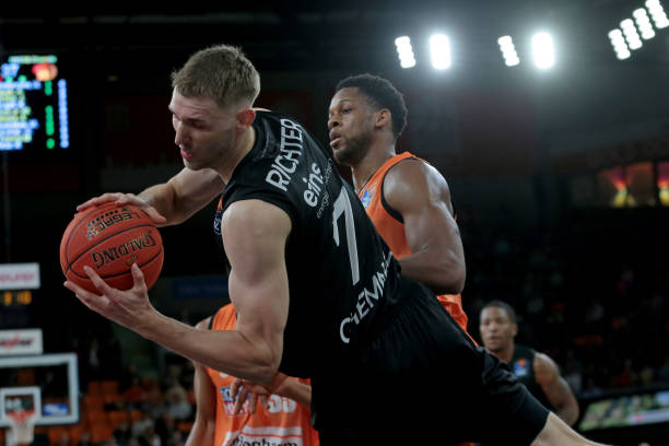 的整体财务 的整体财务